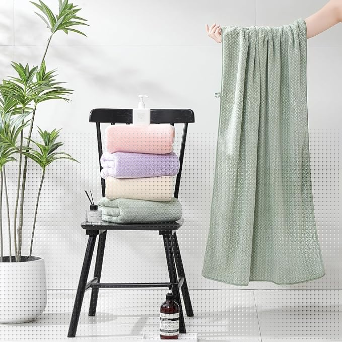 Ultra Soft Bath Towel Set,12 Piece (4 Bath Towels,4 Hand Towels,4 Washcloths) Family Bathroom Towels Set with Hanging Loop,Quick Dry Extra Absorbent Shower Towel for Bathroom,Hotel,Spa-Light Green
