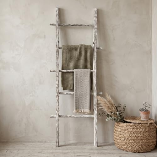 Solid Wood Blanket Ladder, 5-Tier Towel Rack with Hooks - Image 2