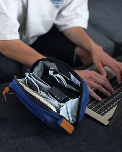 TRIPPED Travel Gear Tech Organizer Pouch for Cables - Image 4