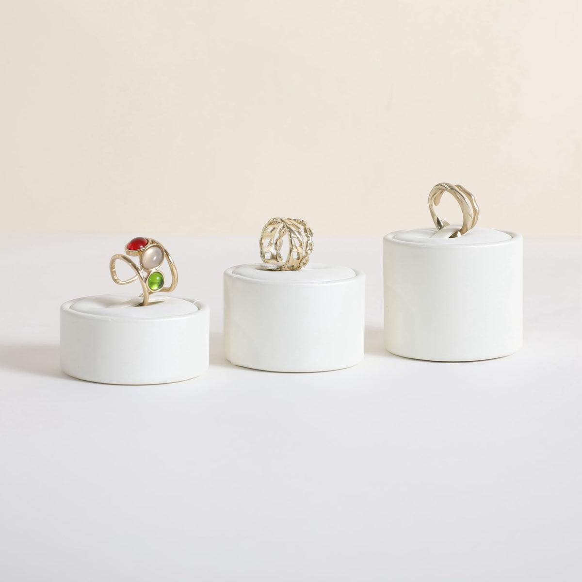 3pcs White Ring Display Stand for Selling, PU Leathe | All Products - Image 1