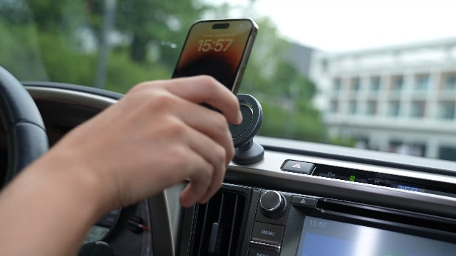 SYNCWIRE MagSafe Car Mount, Adjustable Magnetic Phone Holder - Image 8
