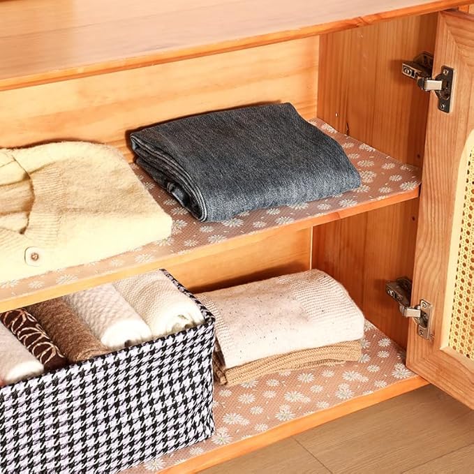 Daisy Flower Shelf Liner for Kitchen Cabinets, Non-Adhesive Drawer Liners, Non-Slip Refrigerator Mat, Washable EVA Cabinet Liner for Pantry, Fridge, Closet, Cupboard
