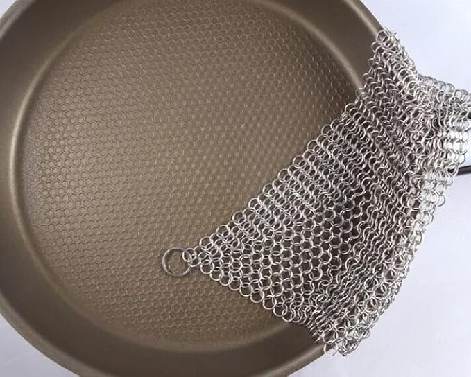 Cast Iron Scrubber - 8 x 8 Inches Cleaner 304 Stainless Steel Chainmail Dish Scouring Pad for Dishwasher Cleaning - Chainmail Scrubber for cast Iron Pans - Dutch Ovens Grills