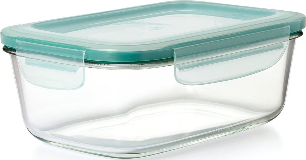 OXO Good Grips 8 Cup Smart Seal Airtight Glass Rectangle - Image 1