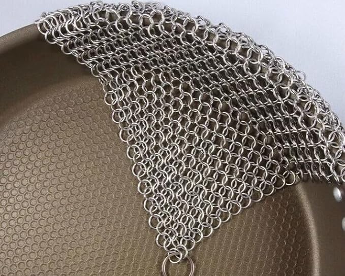 Cast Iron Scrubber - 8 x 8 Inches Cleaner 304 Stainless Steel Chainmail Dish Scouring Pad for Dishwasher Cleaning - Chainmail Scrubber for cast Iron Pans - Dutch Ovens Grills