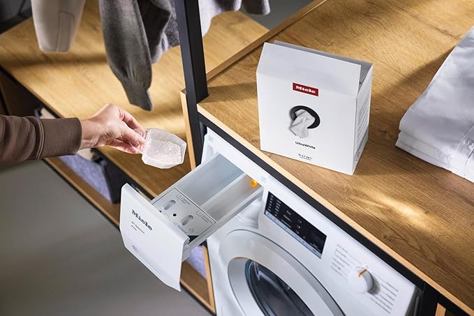 Miele Original UltraWhite Washing Machine Detergent Powder, Optimal Results on White and Colored Fabrics, Excellent Spot Removal, 5.5 lbs for Up to 48 Washes – 10459720