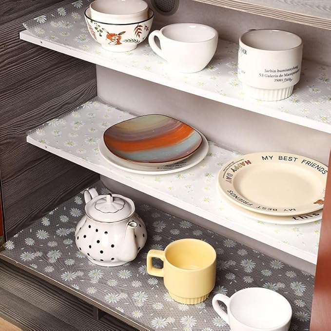 Daisy Flower Shelf Liner for Kitchen Cabinets, Non-Adhesive Drawer Liners, Non-Slip Refrigerator Mat, Washable EVA Cabinet Liner for Pantry, Fridge, Closet, Cupboard, 12" x 59"