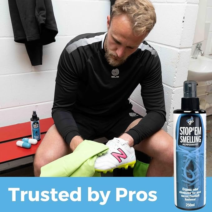 Clean Kick Stop'em Smelling Organic Odour Eliminator for Soccer Boots, 250ml, Athletic Footwear Deodouriser with Peppermint Scent