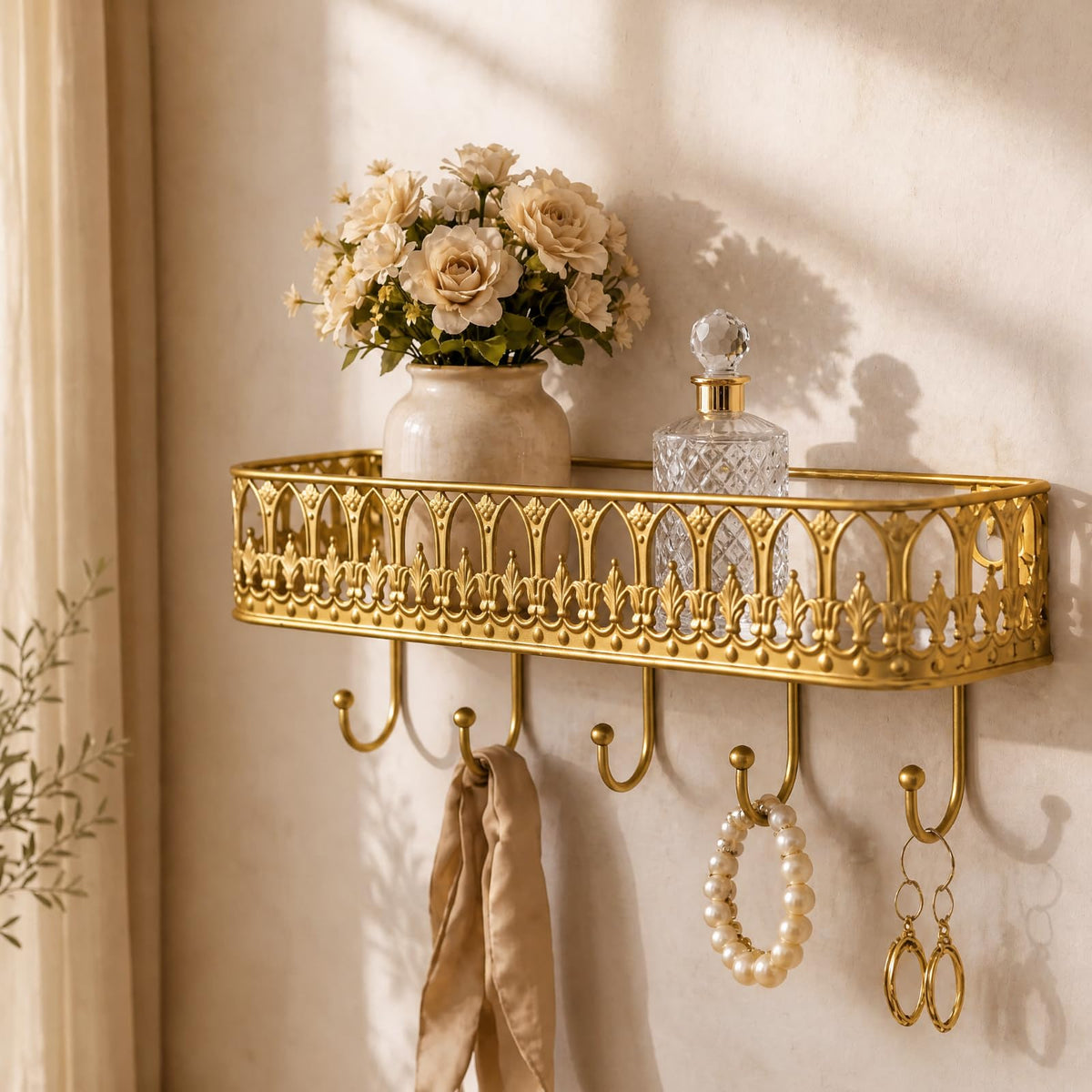 Vintage Key Holder Shelf Wall Mount Metal Mail Rack with 5 - Image 1
