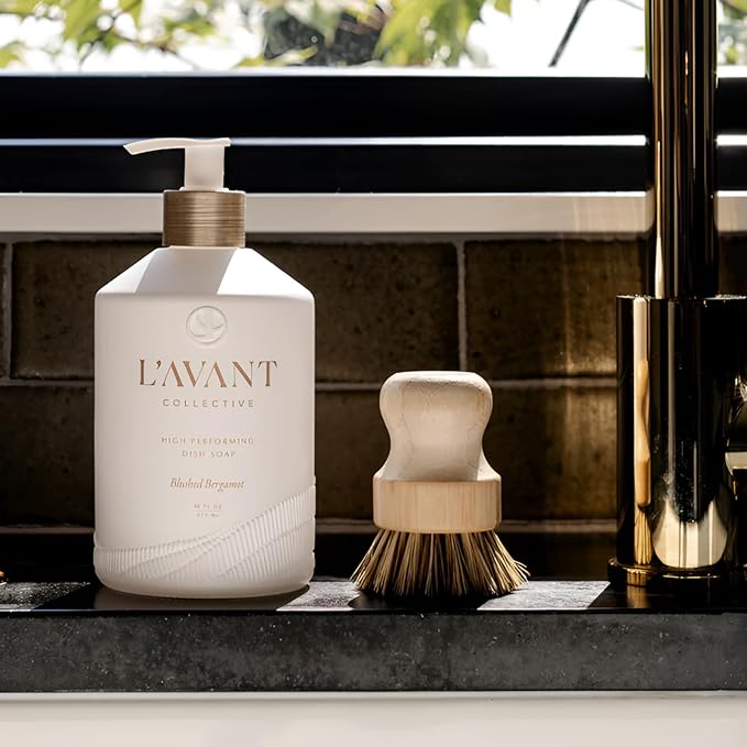 L'AVANT Collective High Performing Dish Soap Refill | Plant-Based Ingredients & High Performing Formula | Notes of Bergamot, Orange Blossom, Amber, Cedar | Blushed Bergamot Scent 32oz