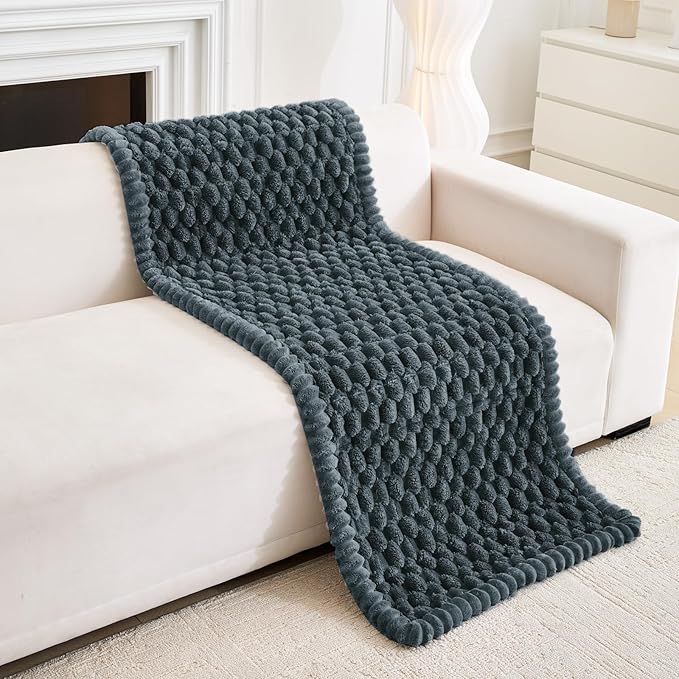 Couch Cover for Dogs Washable,Non Slip Fuzzy Durable Couch Covers for 3 Cushion Sofa Pet Friendly Sofa Cover Dog Thick Soft Slipcovers Protector Couches Mat Bed (Grey, 27.6" x 70.9"/70 x 180cm)