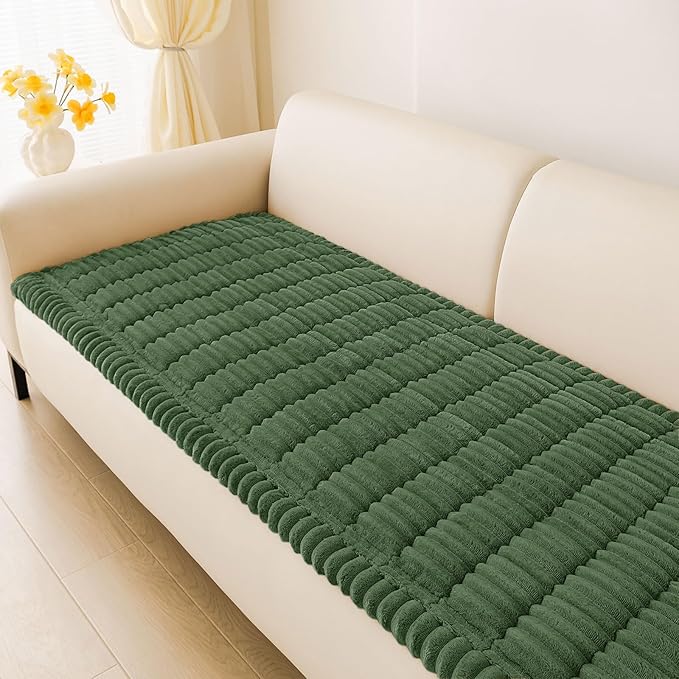 hyha Couch Covers for Dogs Washable, Non Slip Plush Dog Sofa Protectors, Fuzzy Pet Couch Covers for 3 Cushion Sofa Pet Friendly (Dark Green, 27.6" x 70.9")