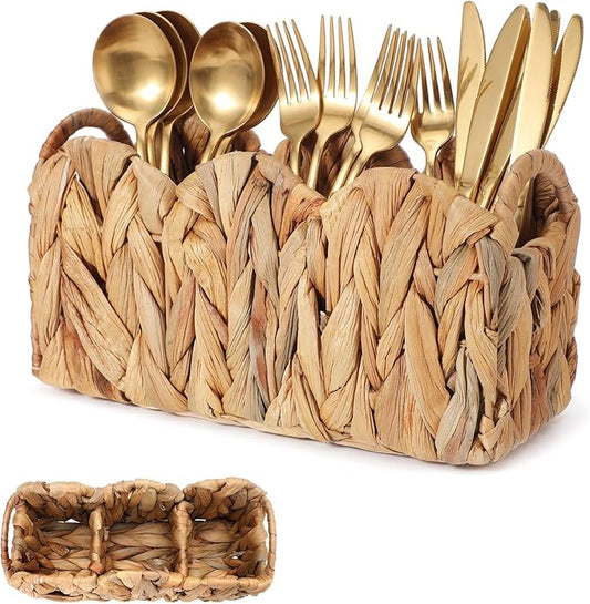 Scalloped Small Water Hyacinth Basket Caddy Party Cutlery Utensil Holder Hand Woven Rattan Basket Divided Cutlery Holder with Handles Kitchen Countertop Picnic Flatware Organizer for Shelves