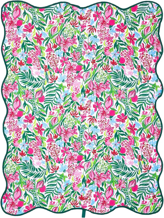 Lilly Pulitzer Microfiber Tea Towel Set of 2, Decorative Cloth with Hanging Loop and Scalloped Edge (Feeling Poppy/Glowing Gardens)