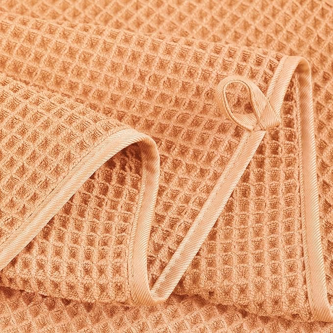 POLYTE 430 GSM Microfiber Oversize Quick Dry Lint Free Bath Towel, 60 x 30 in, 4 Pack (Waffle Weave)